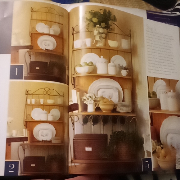 Art of Accessorizing home decor book - Picture 13 of 17